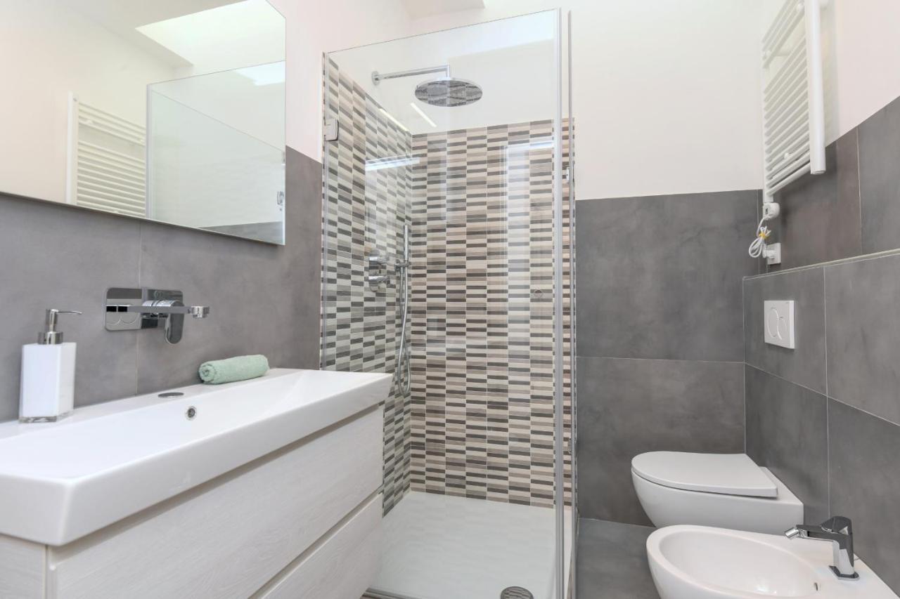 Villette Dolci Luxury Homes 佩斯基耶拉德加达 外观 照片
