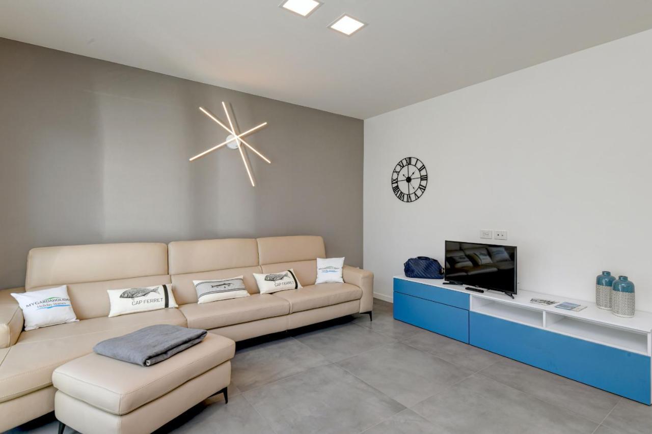 Villette Dolci Luxury Homes 佩斯基耶拉德加达 外观 照片